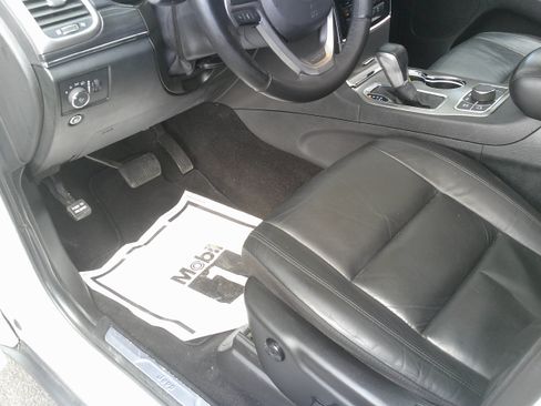 Used 2022 Jeep Grand Cherokee Limited AWD/4WD image 18