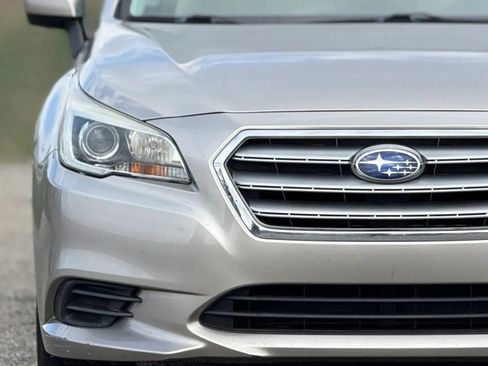Used 2016 Subaru Legacy 2.5i Premium image 11