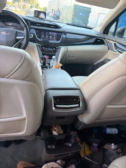 Used 2020 Cadillac XT6 Premium Luxury FWD image 11