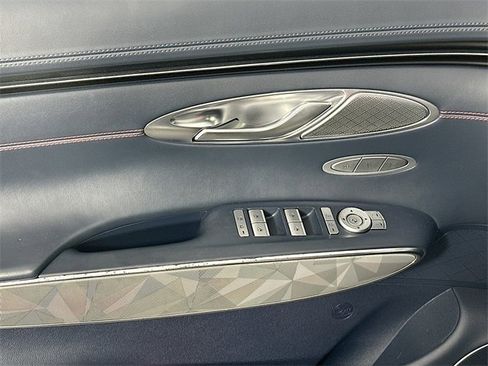 Used 2022 Genesis GV70 3.5T Sport w/ Sport Advanced Package image 27