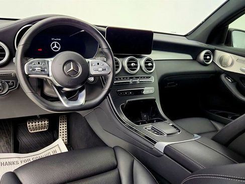 Used 2023 Mercedes-Benz GLC 300 4MATIC Coupe image 12