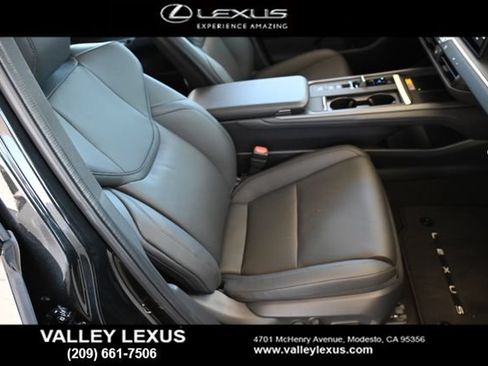 New 2026 Lexus ES 350e FWD image 21