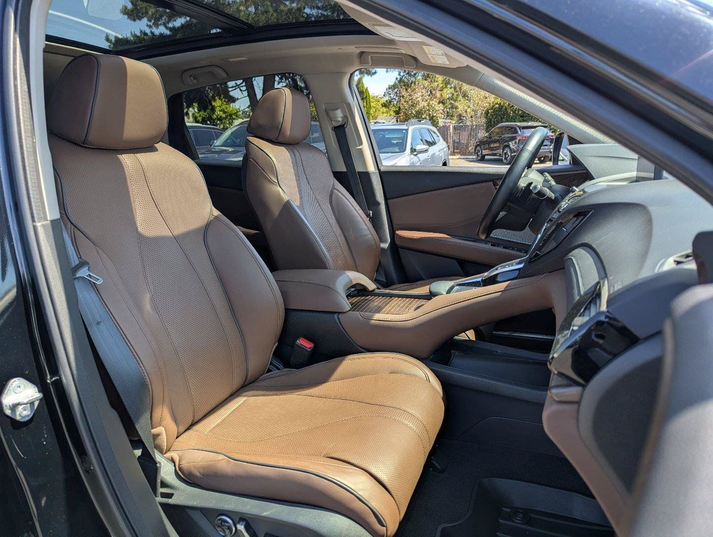 Used 2021 Acura RDX w/ Advance Package AWD/4WD image 39