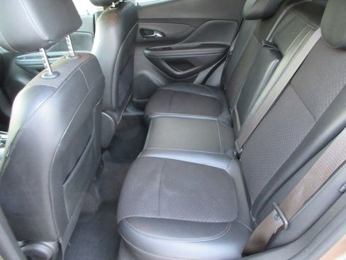 Used 2019 Buick Encore Preferred AWD/4WD image 14