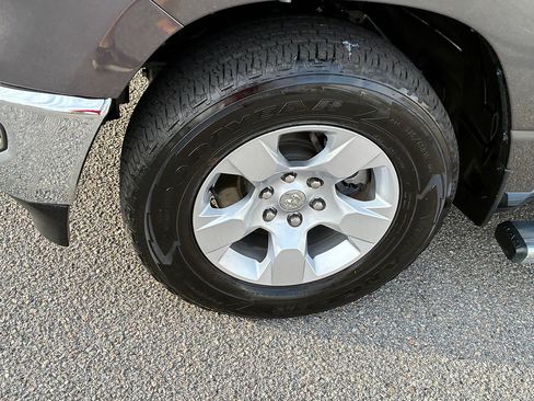 Used 2024 RAM 1500 Big Horn RWD image 10