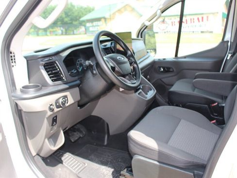Used 2025 Ford Transit 350 XLT RWD image 23
