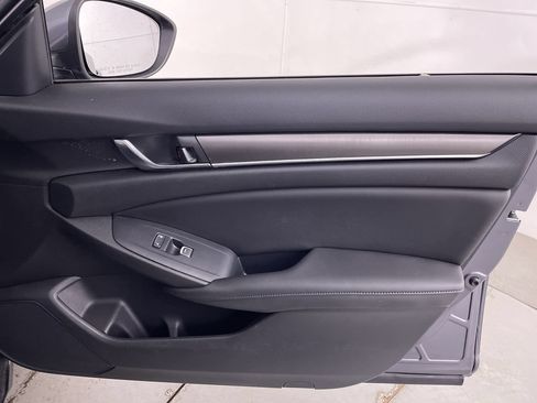 Used 2020 Honda Accord LX image 22