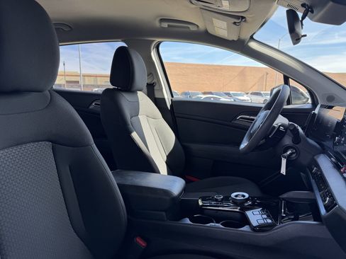 Used 2023 Kia Sportage LX image 41