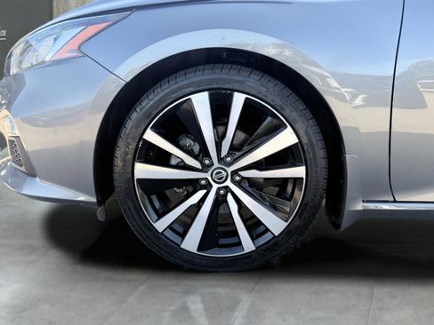 Used 2022 Nissan Altima 2.5 SR image 12