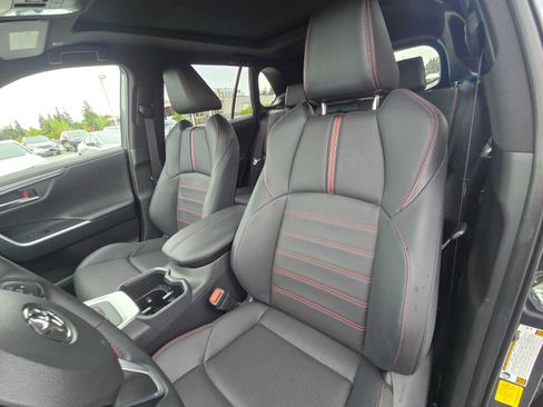 Certified 2025 Toyota RAV4 XSE AWD/4WD image 20