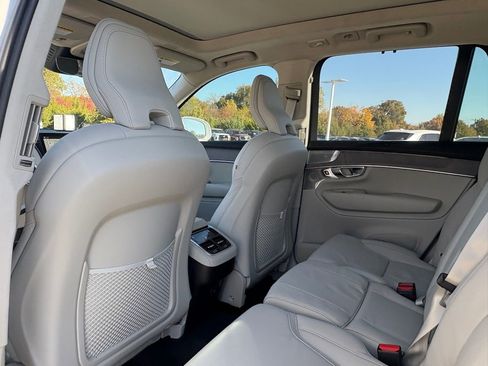 New 2026 Volvo XC90 B6 Ultra w/ Lounge Package AWD/4WD image 21