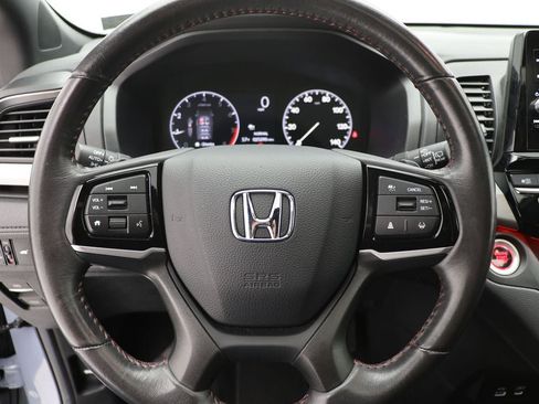 Used 2025 Honda Odyssey Sport-L image 18