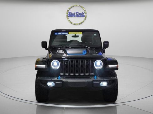 Used 2023 Jeep Wrangler Unlimited Rubicon 4xe w/ Steel Bumper Group AWD/4WD image 9