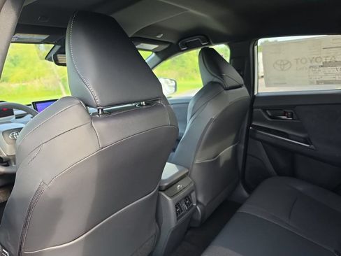 New 2026 Toyota C-HR AWD/4WD image 27