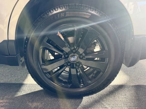 Used 2019 Subaru Outback 2.5i Limited w/ Popular Package #2 image 15