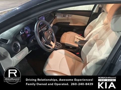 Certified 2023 Kia Forte LXS w/ LXS Technology Package image 12