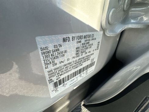 New 2026 Ford Explorer Active AWD/4WD image 19