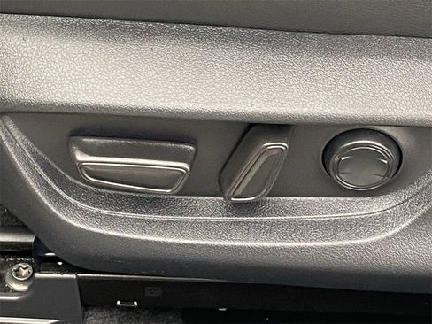 Certified 2025 Toyota Camry SE image 22