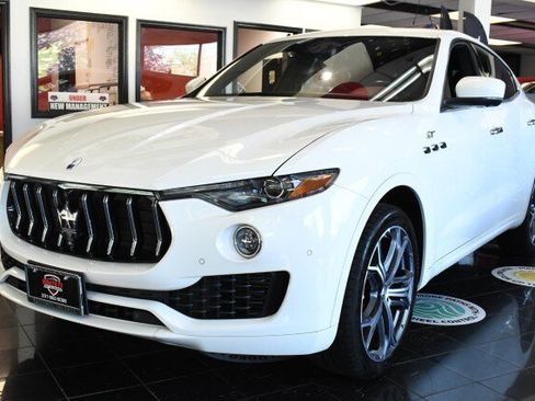 Used 2023 Maserati Levante GT AWD/4WD image 1