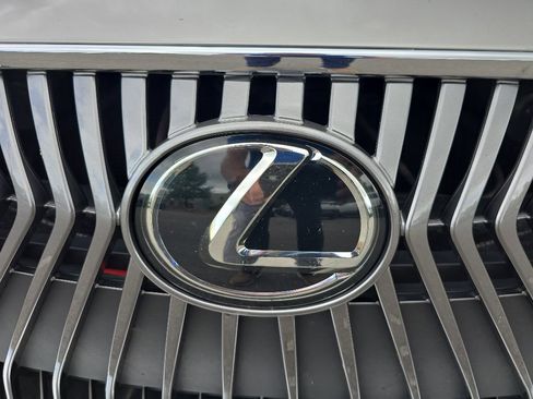 Used 2019 Lexus ES 350 FWD image 7