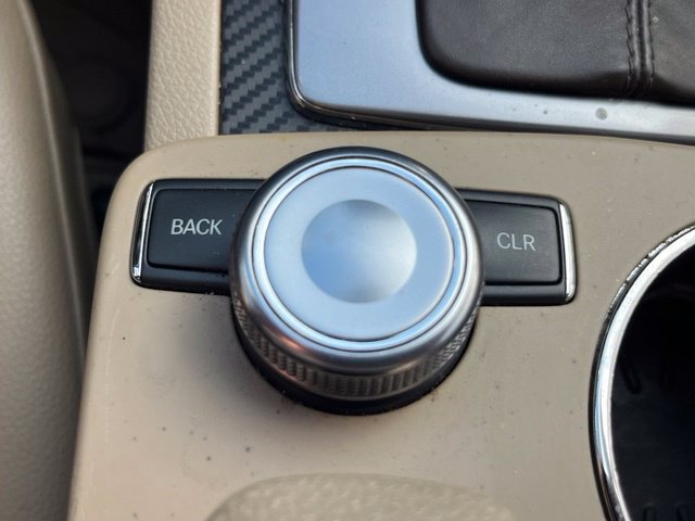 Used 2010 Mercedes-Benz C 300 4MATIC Sedan image 29