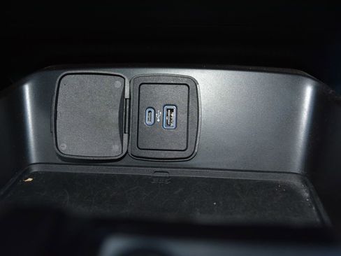 Used 2024 Ford Bronco Black Diamond image 18