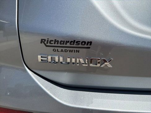 Certified 2024 Chevrolet Equinox LT FWD image 11