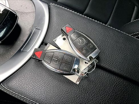 Used 2015 Mercedes-Benz C 300 4MATIC Sedan image 14