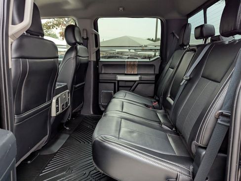 Used 2020 Ford F150 Lariat image 15