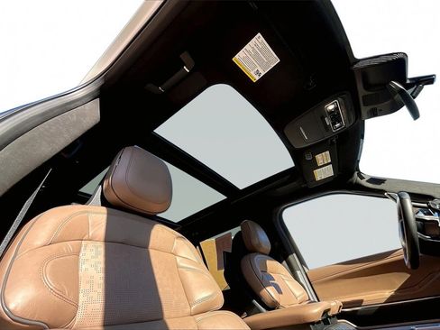 Used 2025 Lincoln Navigator Black Label image 28