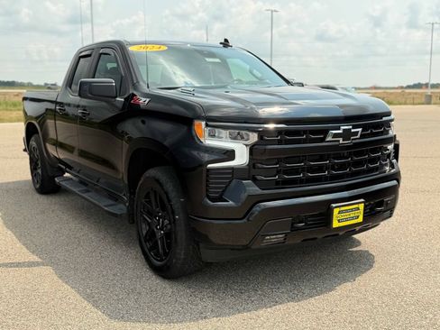 Used 2024 Chevrolet Silverado 1500 RST AWD/4WD image 4