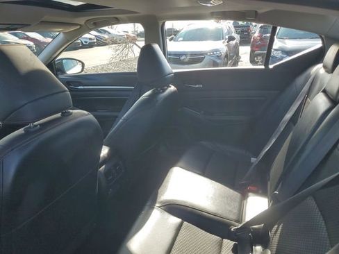 Used 2024 Nissan Altima 2.5 SR image 9