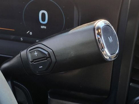 Used 2025 Ford F350 Platinum w/ FX4 Off-Road Package image 36