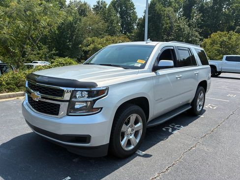 Used 2017 Chevrolet Tahoe LT RWD image 2
