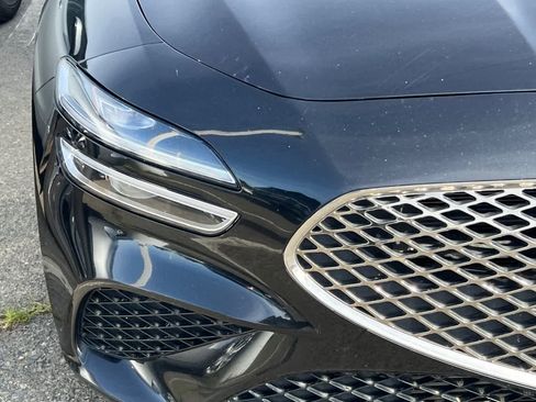 Used 2022 Genesis G70 2.0T image 8