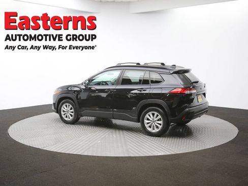 Used 2022 Toyota Corolla Cross LE image 59