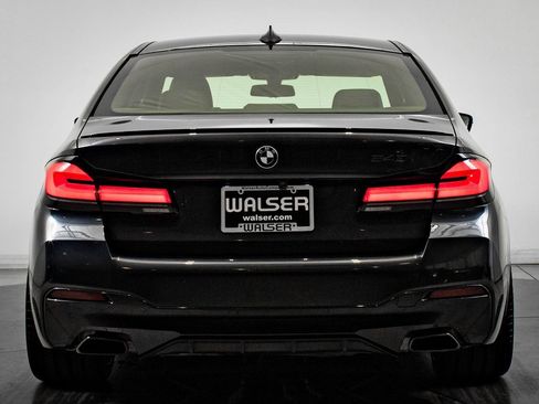 Used 2023 BMW 540i w/ M Sport Package image 10