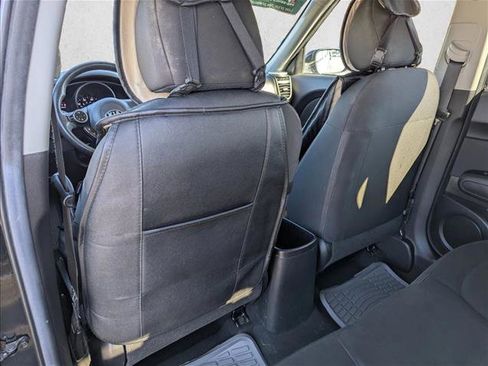 Used 2016 Kia Soul image 22