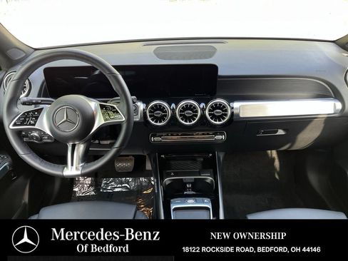 Used 2026 Mercedes-Benz GLB 250 4MATIC image 21