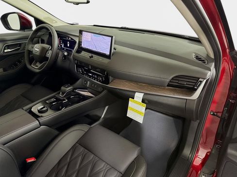 New 2026 Nissan Rogue Platinum image 30