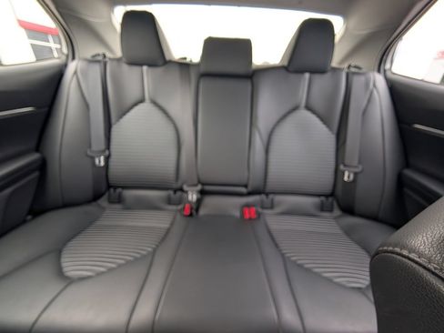 Used 2024 Toyota Camry SE FWD image 24