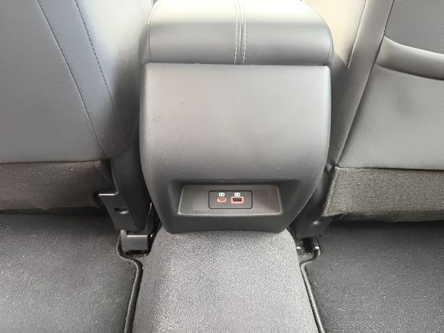 Used 2023 Nissan Altima 2.5 SV FWD image 30