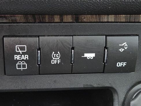 Used 2013 GMC Acadia Denali image 8