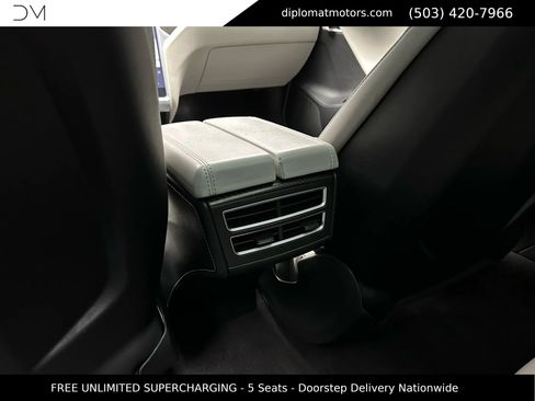 Used 2014 Tesla Model S P85 RWD image 35
