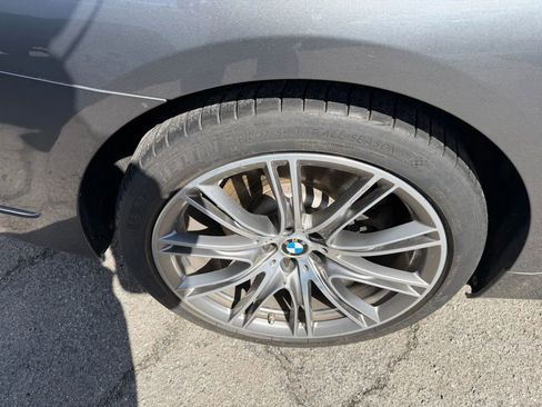 Used 2016 BMW 750i image 35