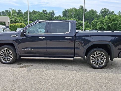 Used 2022 GMC Sierra 1500 Denali AWD/4WD image 6