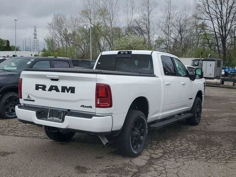 New 2026 RAM 2500 Laramie AWD/4WD image 4