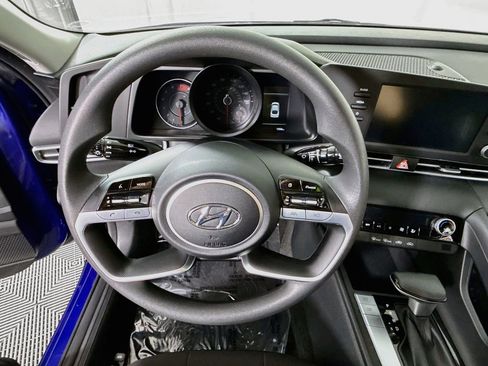 Certified 2023 Hyundai Elantra SEL w/ Cargo Package FWD image 19