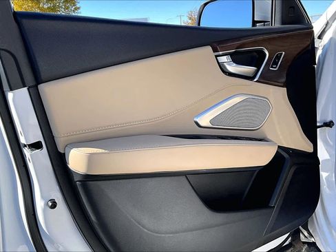 Used 2023 Acura RDX AWD w/ Advance Package image 21