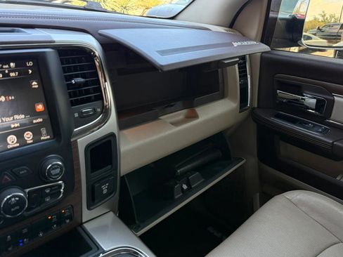 Used 2016 RAM 1500 Laramie w/ Convenience Group AWD/4WD image 58